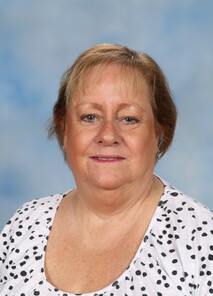 Rochelle Meneilly - Education Support